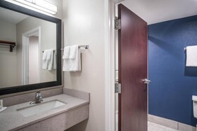 Fairfield Inn & Suites Memphis I-240 & Perkins