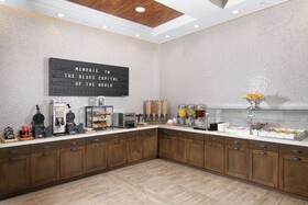 Hilton Garden Inn Memphis Downtown