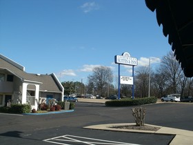 The Admiralty Suites & Inn of Millington