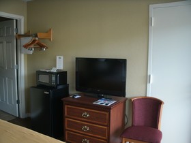 The Admiralty Suites & Inn of Millington