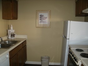 The Admiralty Suites & Inn of Millington