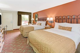 Baymont by Wyndham Murfreesboro