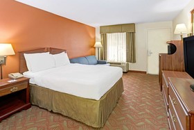 Baymont by Wyndham Murfreesboro