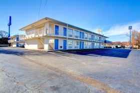 Motel 6 Murfreesboro