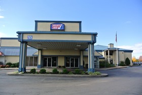 Select Inn Murfreesboro