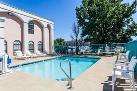 Super 8 by Wyndham Murfreesboro