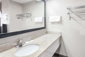 Super 8 by Wyndham Murfreesboro