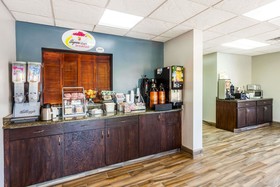 Super 8 by Wyndham Murfreesboro