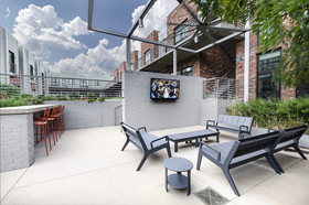 Acklen Luxury Condos by Hosteeva