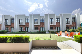 Acklen Luxury Condos by Hosteeva