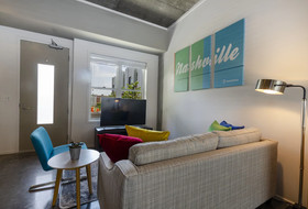 Acklen Luxury Condos by Hosteeva