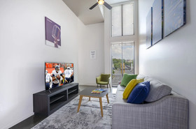 Acklen Luxury Condos by Hosteeva