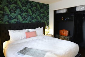 SoBro Guest House by Stay Alfred