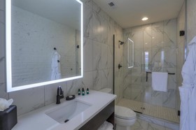 Studio 154 Luxury Hotel