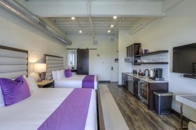 Studio 154 Luxury Hotel