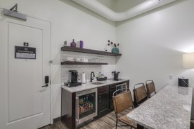 Studio 154 Luxury Hotel