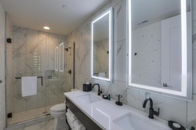 Studio 154 Luxury Hotel