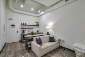 Studio 154 Luxury Hotel