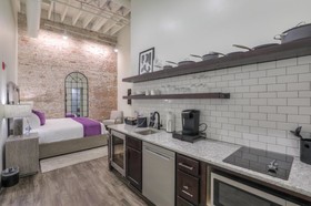 Studio 154 Luxury Hotel