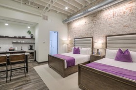 Studio 154 Luxury Hotel