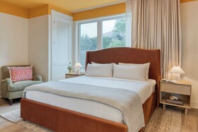 The Gilmore An AvantStay Hotel