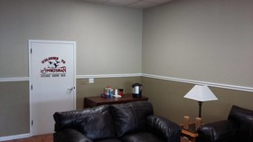 Paris Inn & Suites