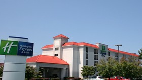 Holiday Inn Express Pigeon Forge / near Dollywood