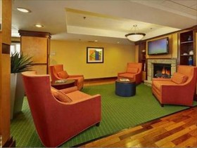 The Lodge At Five Oaks