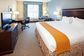 Holiday Inn Express Hotel & Suites Smyrna