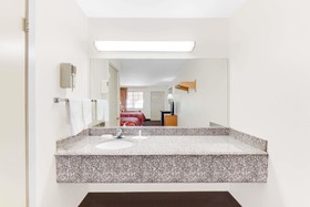Shale Inn Andrews by OYO