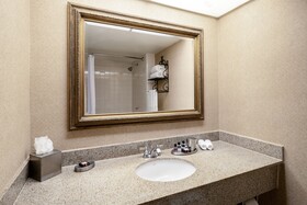 Austin Southpark Hotel