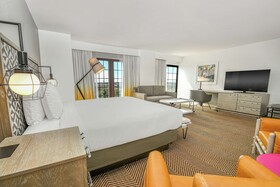 DoubleTree by Hilton Hotel Austin