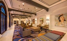 DoubleTree by Hilton Hotel Austin