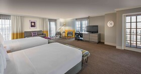 DoubleTree by Hilton Hotel Austin