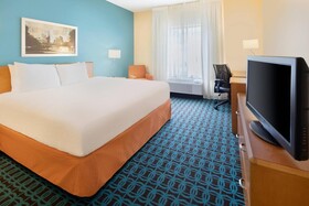 Fairfield Inn & Suites Austin - University Area