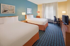 Fairfield Inn & Suites Austin - University Area