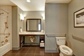 Homewood Suites by Hilton TechRidge Parmer @ I-35