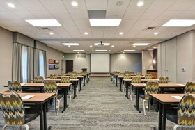 Homewood Suites by Hilton TechRidge Parmer @ I-35