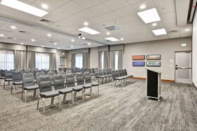Homewood Suites by Hilton TechRidge Parmer @ I-35