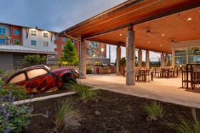 Homewood Suites by Hilton TechRidge Parmer @ I-35