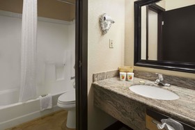 Super 8 by Wyndham Austin University/Downtown Area