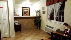 Cedar Creek Inn