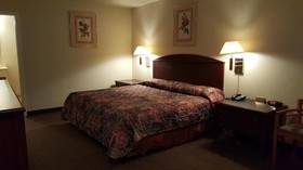 Cedar Creek Inn