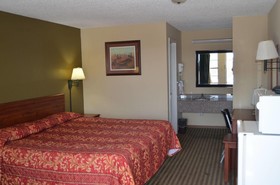 Plaza Inn