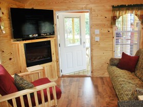 Rustic Creek Ranch Resort