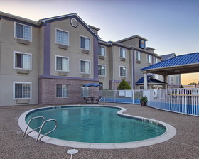 FairBridge Inn & Suites Cleburne