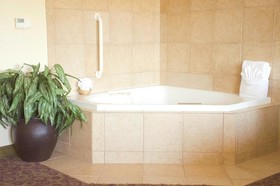 Hampton Inn & Suites College Station/US 6-East Bypass