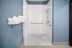 Hawthorn Extended Stay by Wyndham College Station South