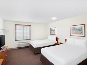 WoodSpring Suites Conroe