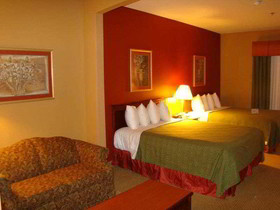 Best Western Plus Denton Inn & Suites
